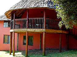Zongoene Lodge - 4 star lodge at affordable rates 