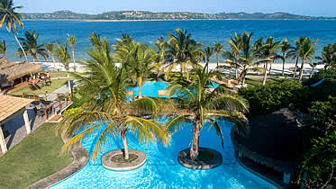 Vila Azul is an exclusive new development located within the San Martinho Beach Club Resort